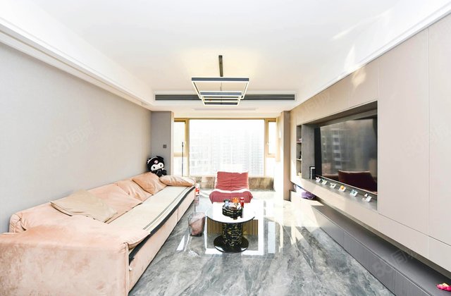 临滨苑3室2厅127.47㎡190万二手房图片