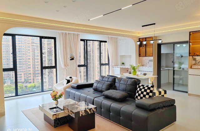 波隆城市花园3室2厅118.52㎡68.8万二手房图片