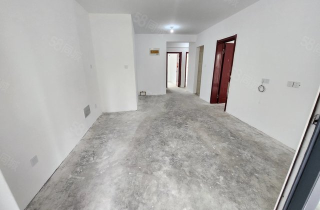 水岸花语电梯洋房~一梯两户公摊少~毛坯没住过人~价格可议