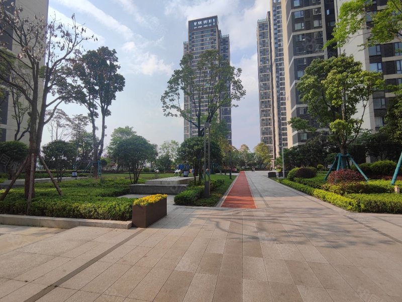 【10图】急售华润悦府毛坯3房,视野开阔,位置安静,华润悦府fgh区-贵阳