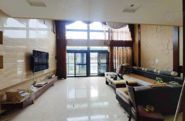 紫檀山西区4室2厅235.12㎡218.6万二手房图片