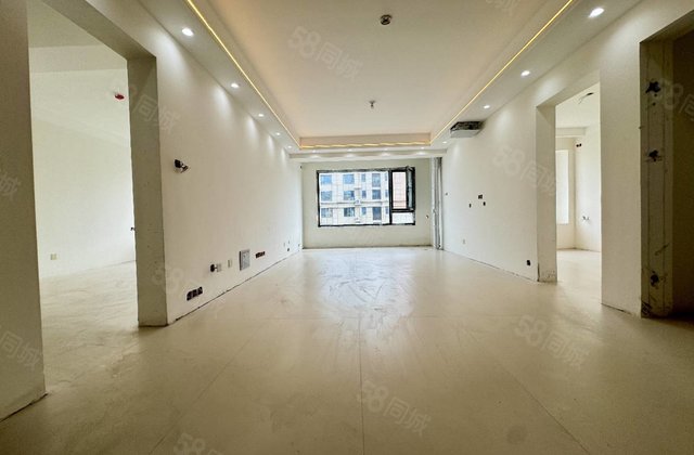 徒骇河畔 莲湖新城 元宝户型 莲湖湾 送车位储藏室 昌润莲城