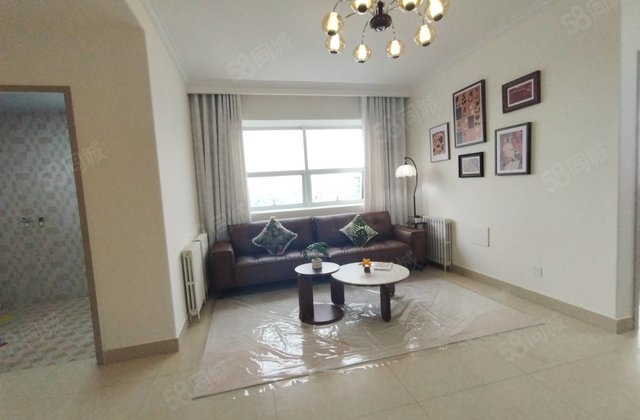 高新区文轩，科技局小区西边户，带2车位，精装未住