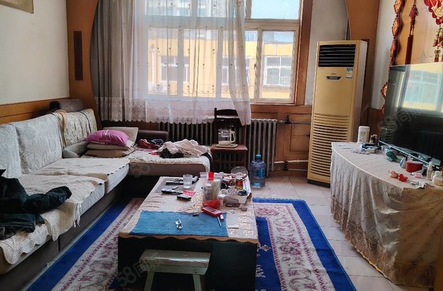 49万！老东昌！兴华路！家属院大三室！停车方便出行便利！