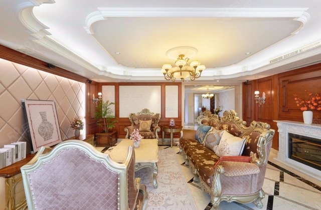 龙津尚都(二期)3室2厅256㎡258万二手房图片