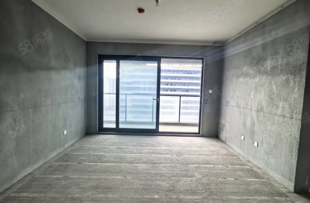 杨帆龙悦4室2厅133.38㎡169万二手房图片