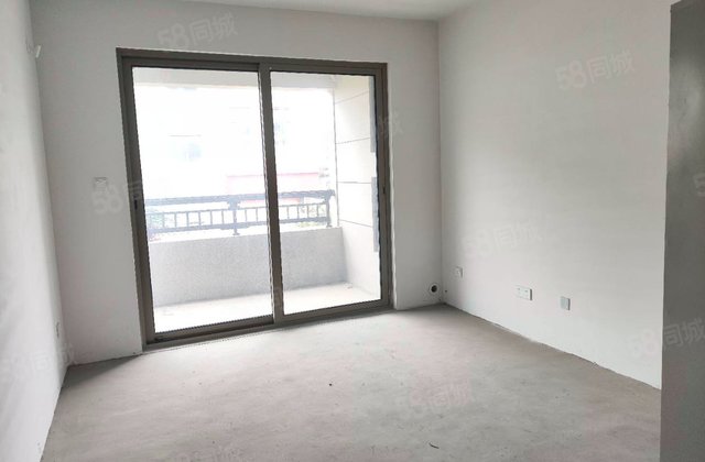 融创荣润玖樟台3室2厅101.06㎡118万二手房图片