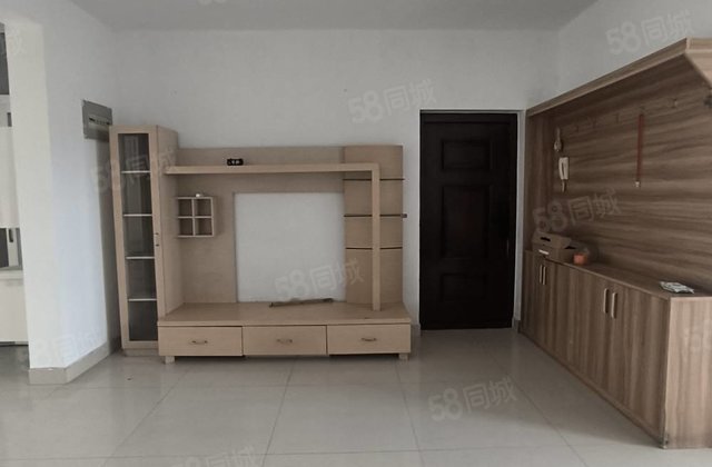 水木清华    文轩  聊大西门  一梯两户