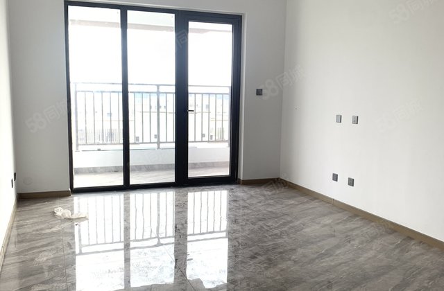 房东急售 学府印象 新房未住 带车位储藏室 三室双阳台