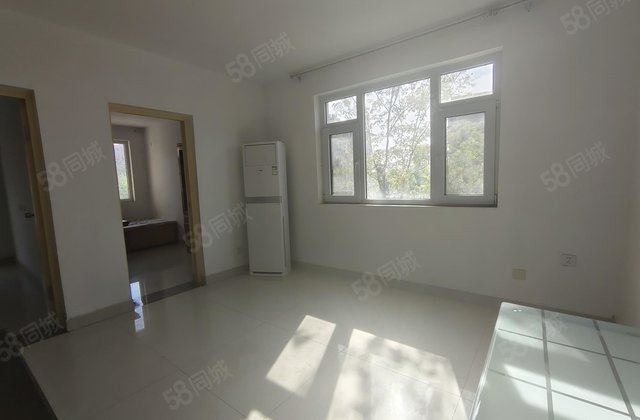 中医院附件 边户三室 简单装修 南北通透 3室1厅 采光好