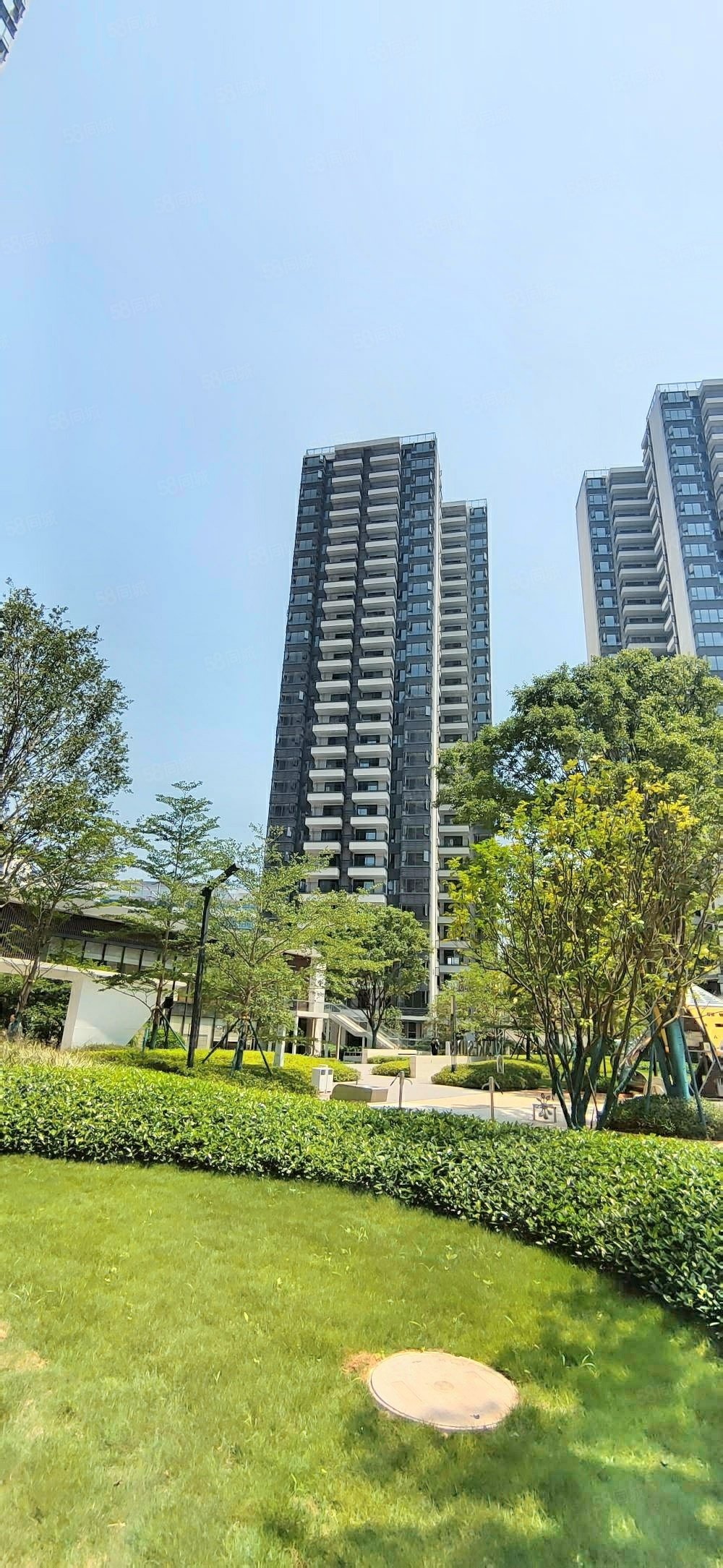 锦云湖光3室2厅2卫86.04㎡南71万