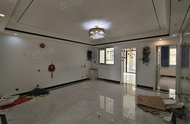 三中，东昌本部北顺，地暖三楼，精装修，