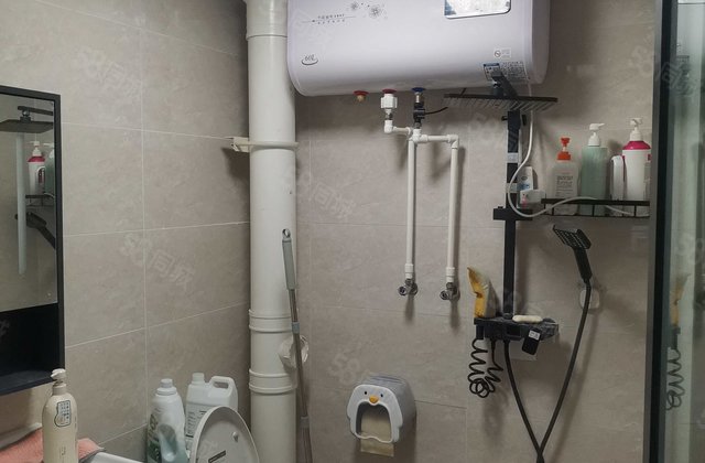 裕昌莲湖新城北区南北通透 带电梯 装修好房！价格可议