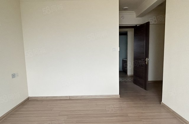 碧桂园翡丽湾 四室两卫 二中附近徒骇河边