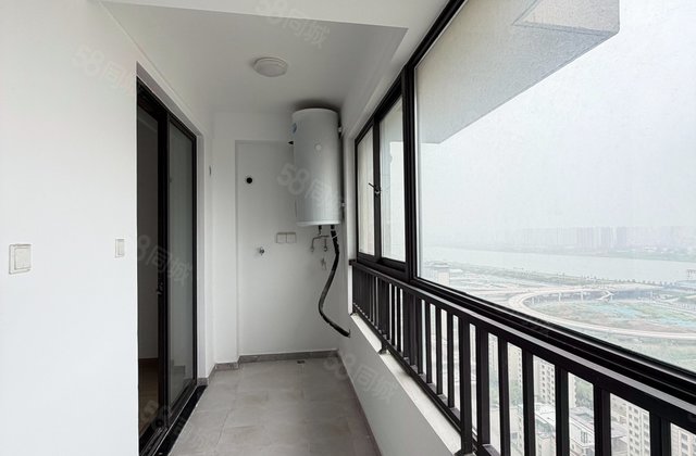 金鹏中国印3室2厅99㎡63.8万二手房图片