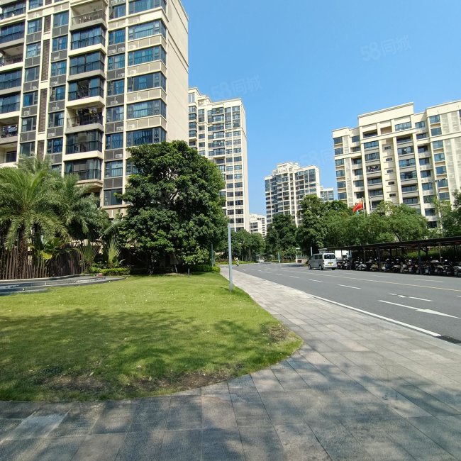 华发依山郡 楼龄新 带电梯 产权清晰 满二 双卫