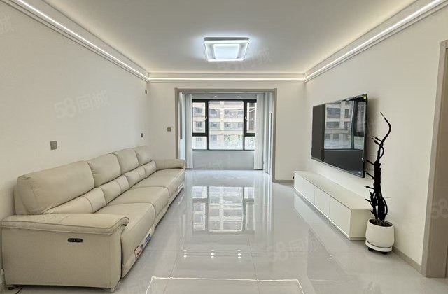 新洲光合宸院3室2厅125㎡95万二手房图片