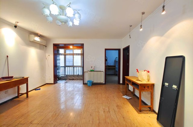 天伦盛世2室1厅88.2㎡102万二手房图片