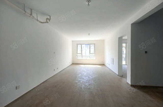 急售江北水镇叠拼3加4采光很好带大露台储藏室有钥匙随时看房