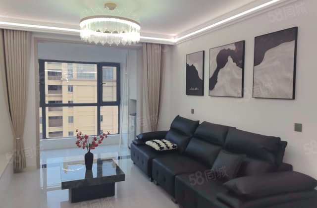 君临华府3室2厅116.4㎡85万二手房图片