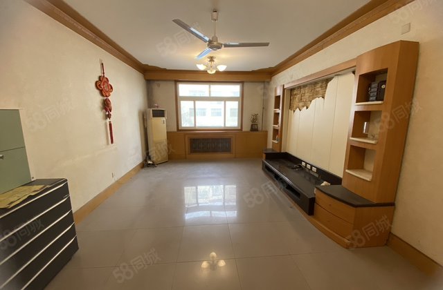 市委家属院三室朝阳电梯2楼 领秀城紧邻兴华路   东昌中学