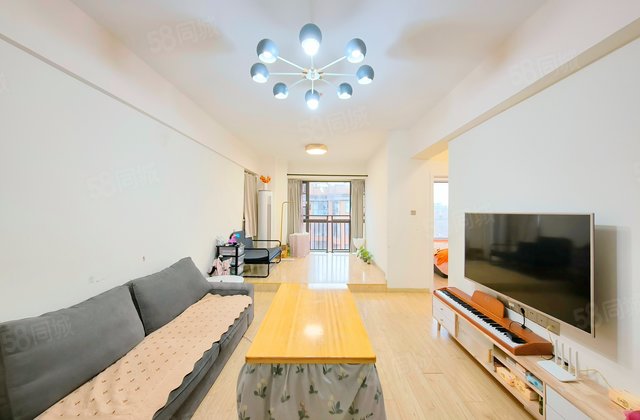 第六都2室2厅82.81㎡90万二手房图片