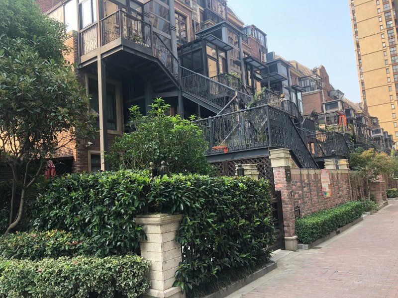 绿地海域苏河源(一期公寓住宅)