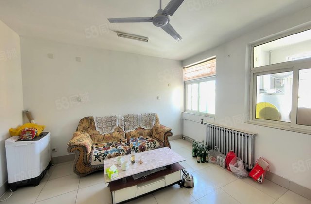 三里铺风景小区 阳光！实验！妇幼保健院，价格便宜