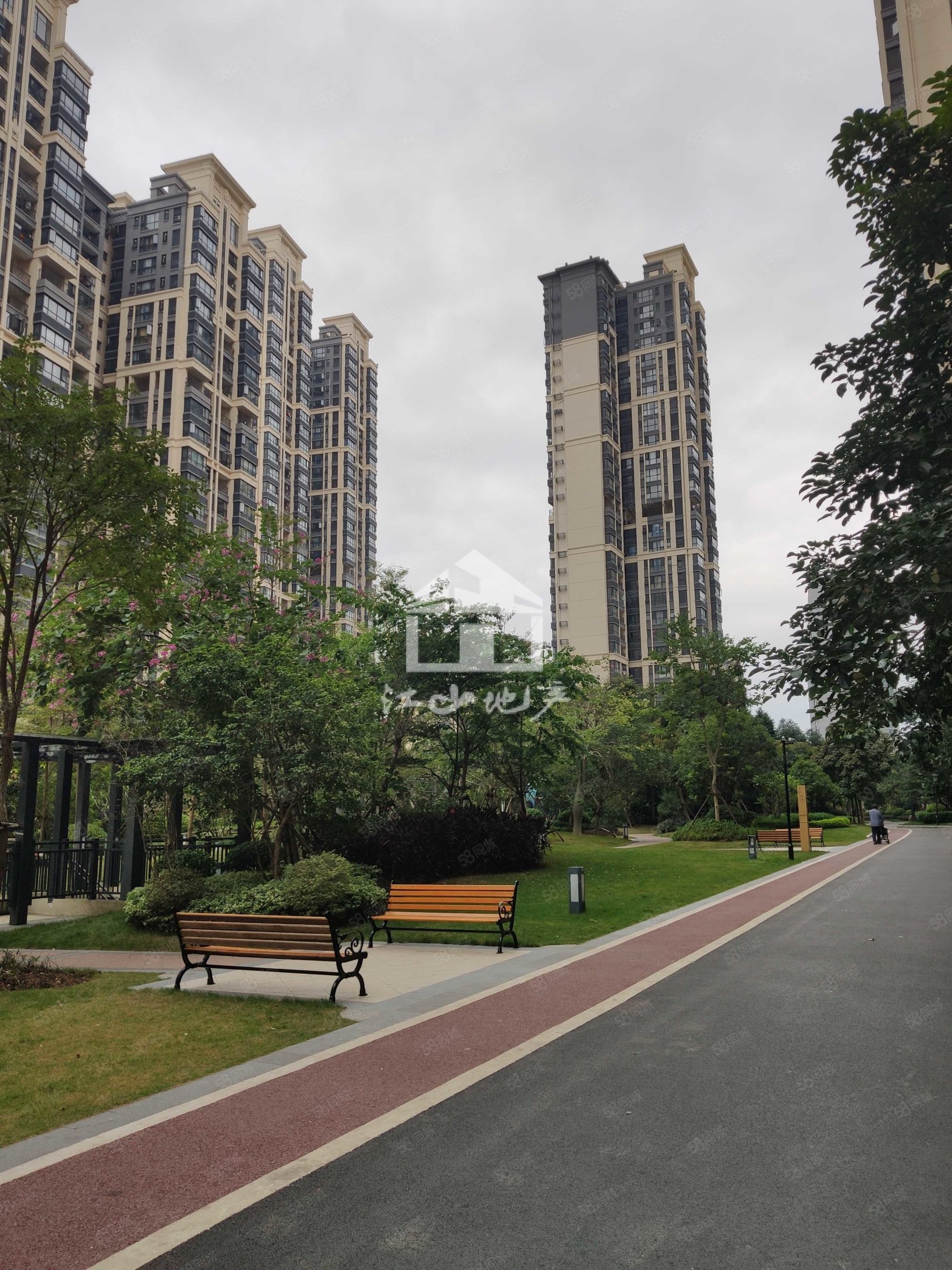 阳光城丽景湾3室2厅2卫90.52㎡东85万