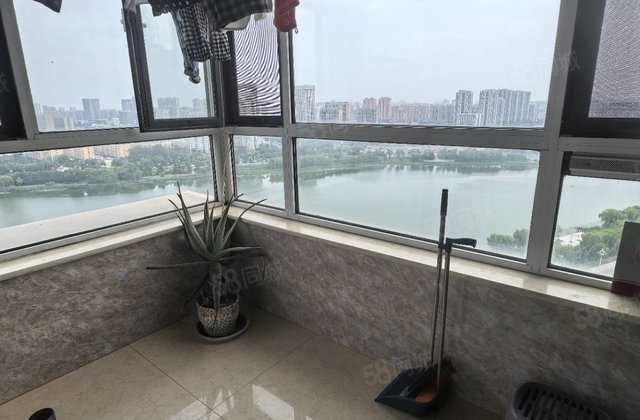 昌润莲城 观景房 东边户 大四居双卫 清水湾 带车储