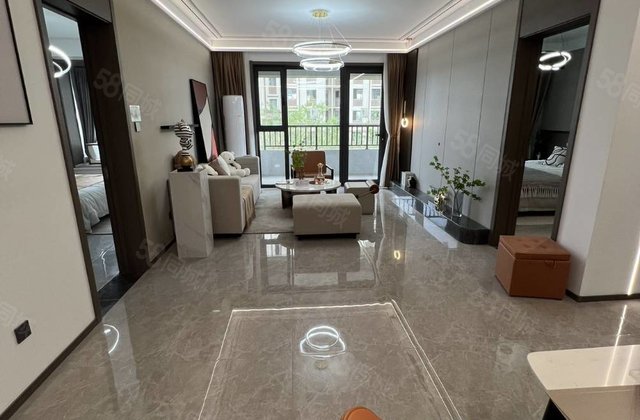 星光桃李天阅4室2厅130㎡115万二手房图片