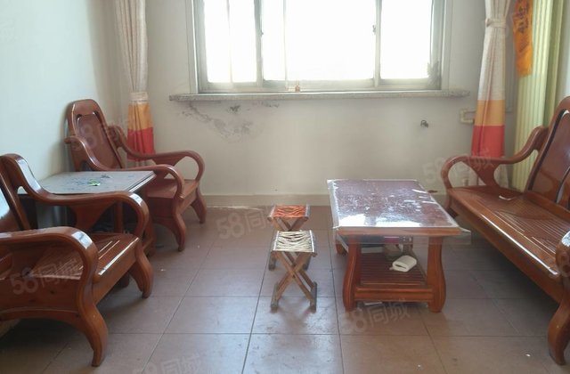 急 文轩本部 聊大 单位家属院 中间楼层 标准三室 可按揭