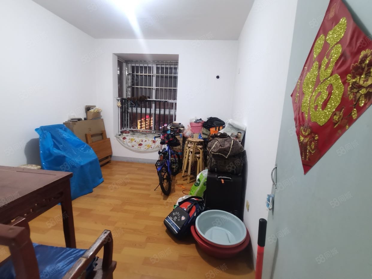 古泉小区3室2厅1卫107.16㎡东33万