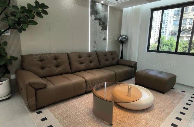 凰家御庭(一期)4室2厅126㎡99.8万二手房图片