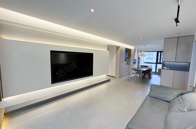 蓝光公园华府三期4室2厅133.63㎡128万二手房图片