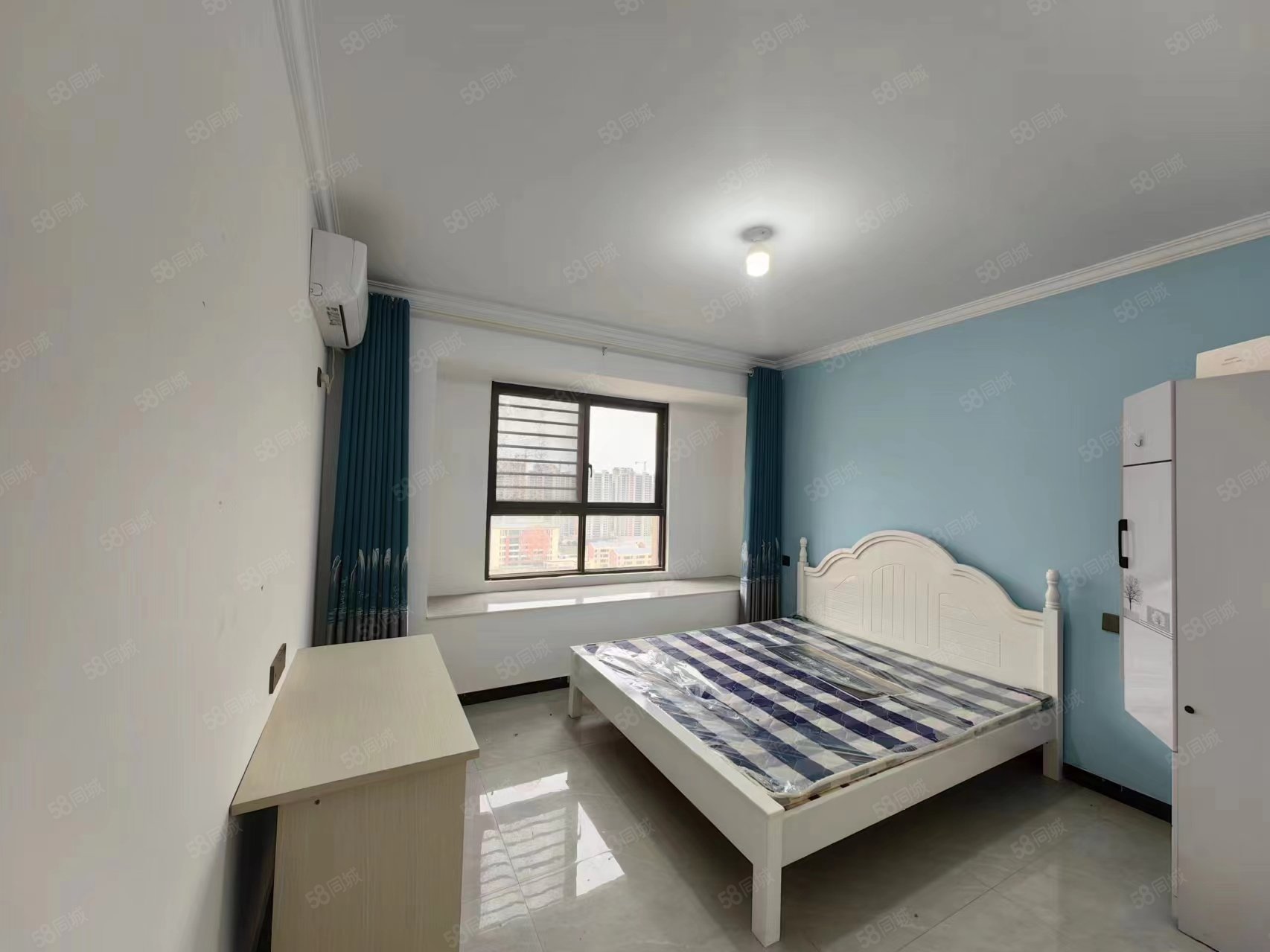 中铁诺德逸都4室2厅2卫126.7㎡南北73万