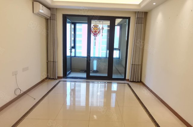 东昌天悦  带车位储藏室免大税 精装交付 好楼层 康盛园