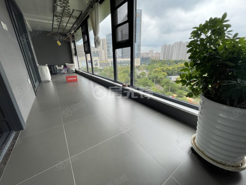 聚龙湖商圈丨必看好房丨金鹰平墅丨豪宅中劳斯莱斯丨4室2厅2卫