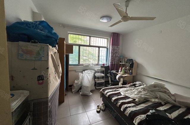 龙山南区 划老文轩  一楼带院 看房方便