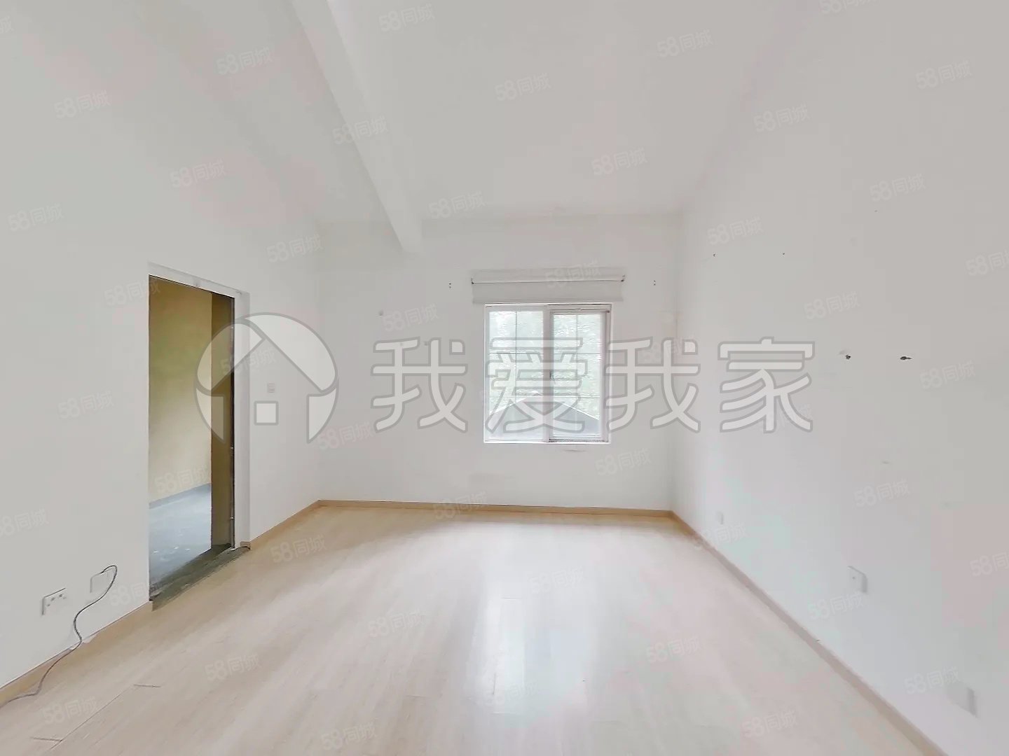 金科帕提歐(別墅)5室4廳5衛(wèi)277.48㎡南北640萬