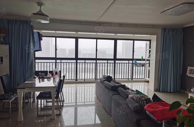 佳兆业君汇上品3室2厅130.91㎡199万二手房图片