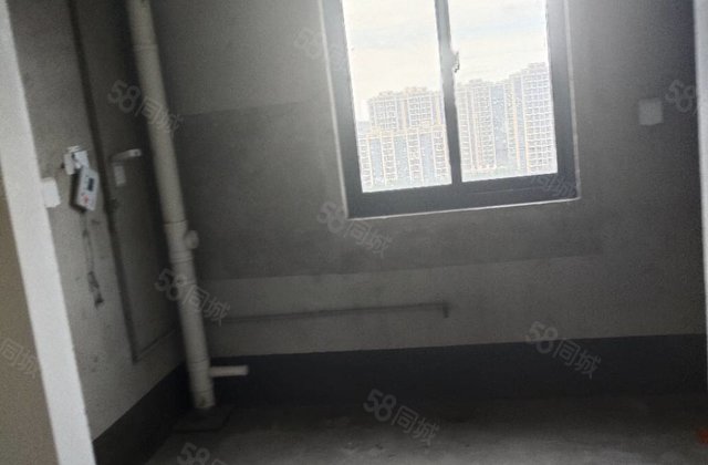 港隆花苑4室2厅150.91㎡68万二手房图片