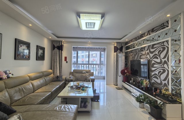 阳光城3室2厅130㎡155万二手房图片