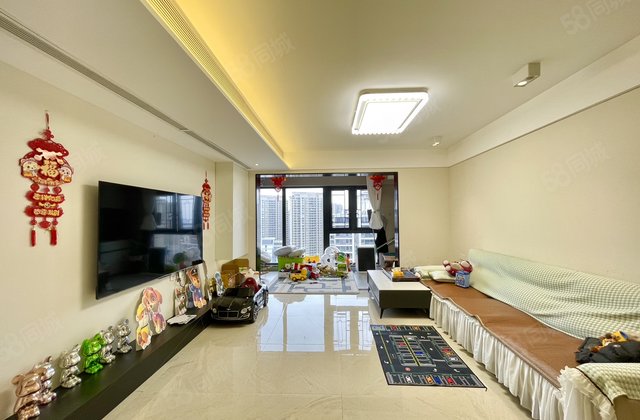 保利林语溪4室2厅143㎡121万二手房图片