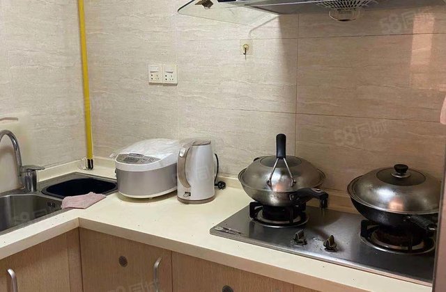 鸿坤理想海岸1室0厅50㎡38万二手房图片