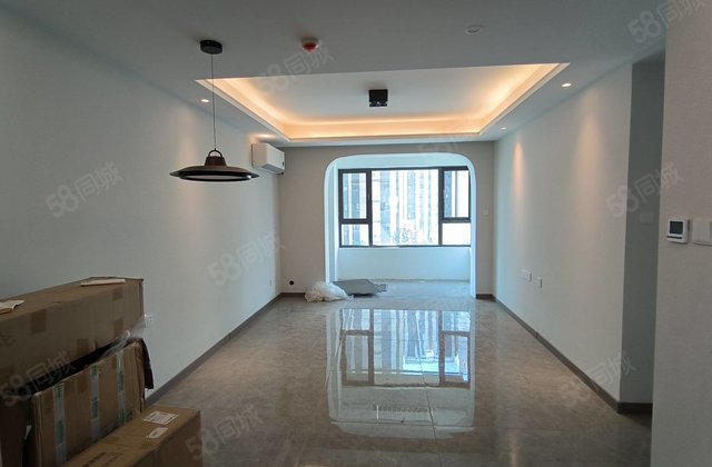 新一中旁 翰林天悦 文汇苑 精装三室带车位中间楼层小区新