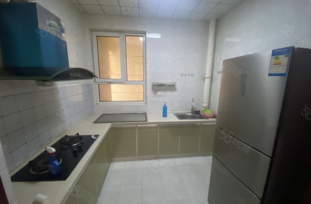 市中心闸口徒骇河边公园首府东区3室