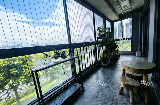 越秀天悦云湖4室2厅107.43㎡320万二手房图片