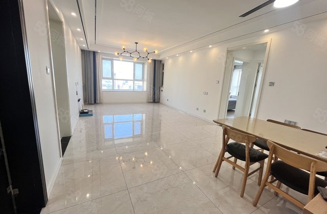 精装修 送车位储 满五 华建小高层