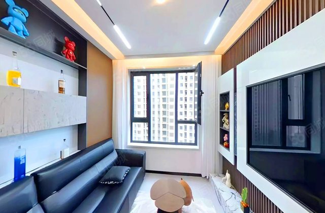 万晟御水湾2室2厅79.48㎡30.2万二手房图片